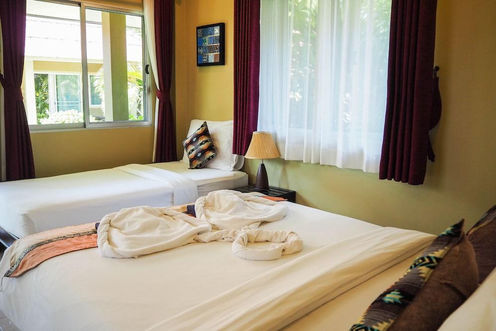 Lanta Castaway Beach Resort Ко-Ланта Екстер'єр фото